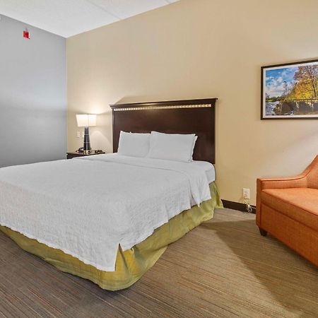 Hampton Inn Atlanta-Woodstock Dış mekan fotoğraf