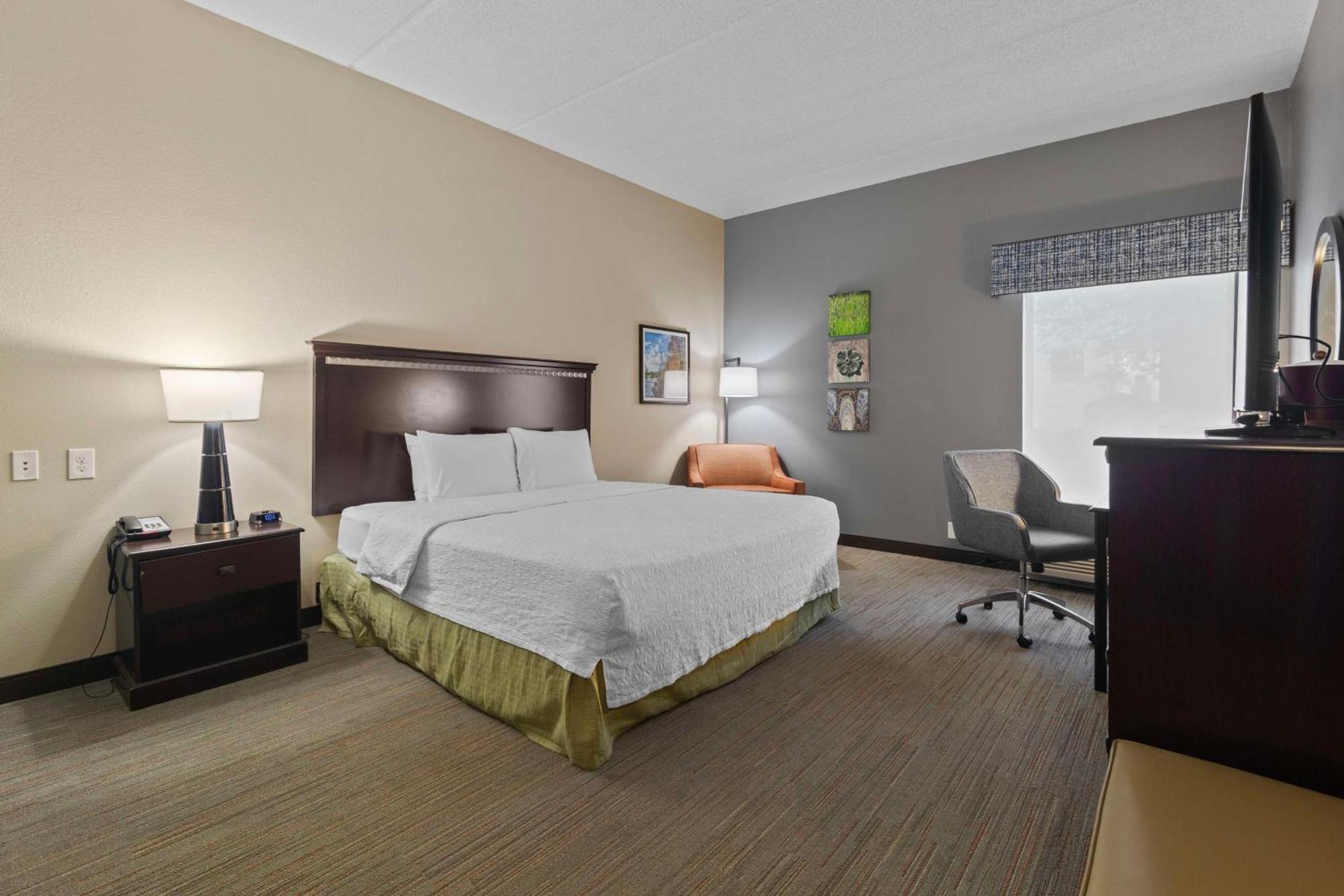 Hampton Inn Atlanta-Woodstock Dış mekan fotoğraf